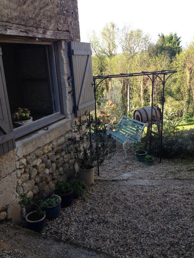 Bed and Breakfast Chez Brown Saint-Thomas-de-Conac Экстерьер фото